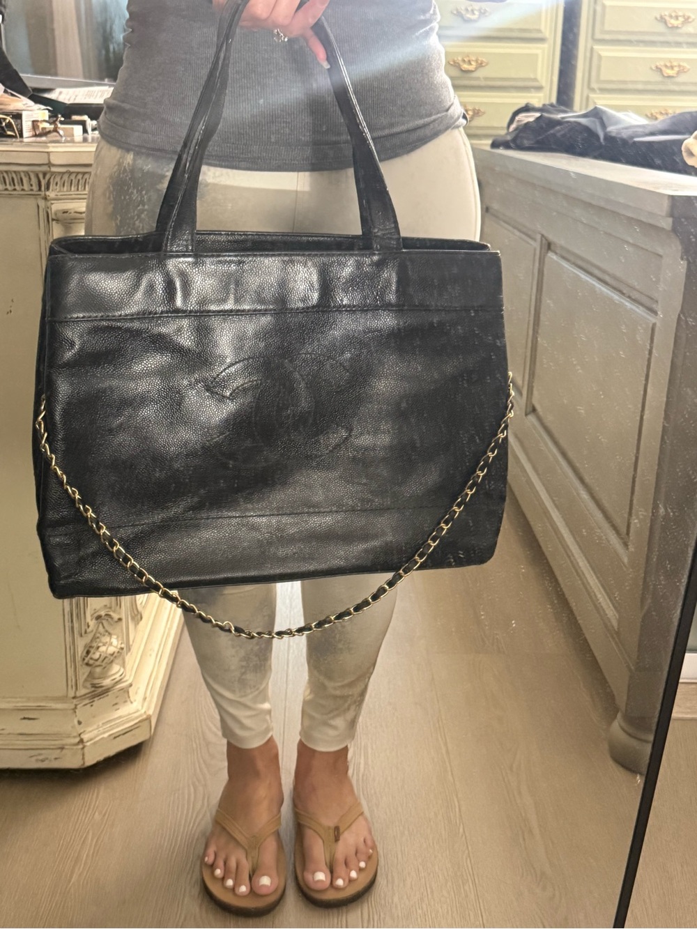 Authentic- Chanel Tote with gold chain - Picture 10 of 16